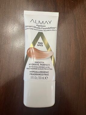 Almay Ageless Smart Shade Foundation 700 Spice